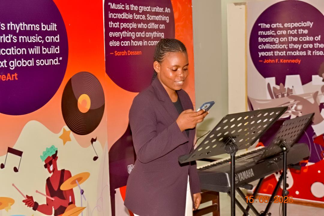 Host speaking at the CaveArt Music showcase